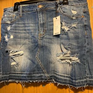 Judy Blue distressed skirt